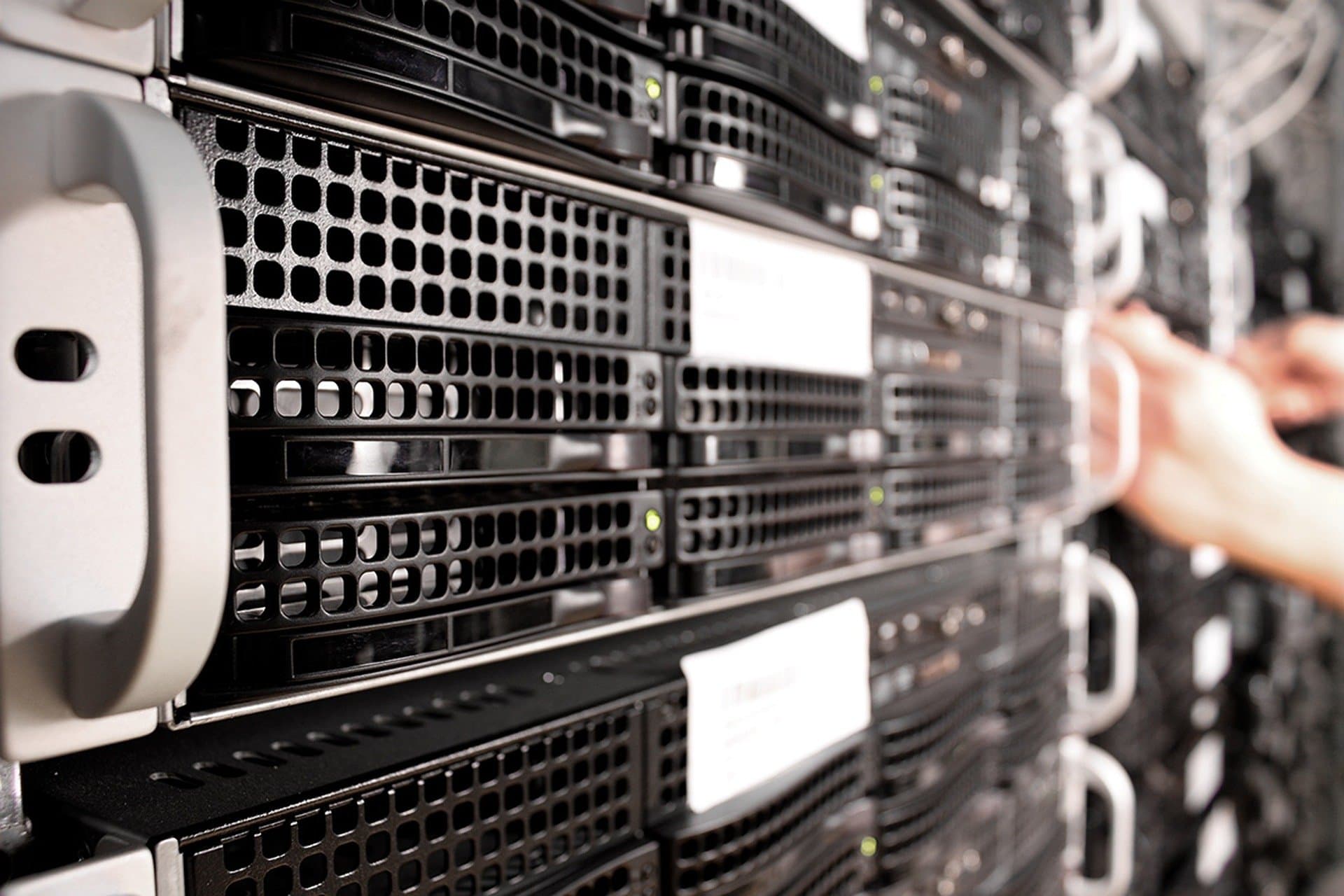 Virtuellen Server weltweit mieten: Vorteile und Nutzung von CDNs