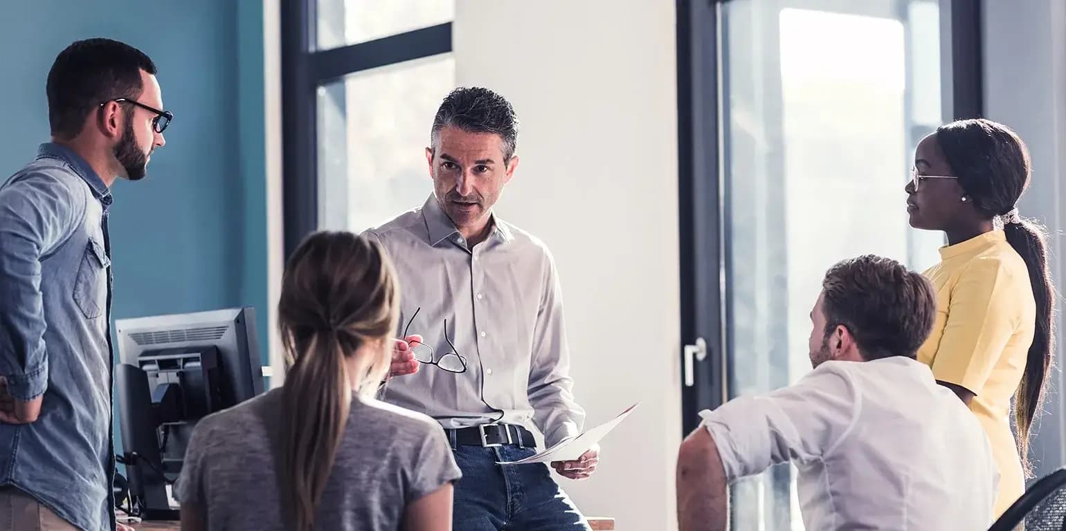 Maßgeschneiderte Karrierewege dank professionellem Headhunter