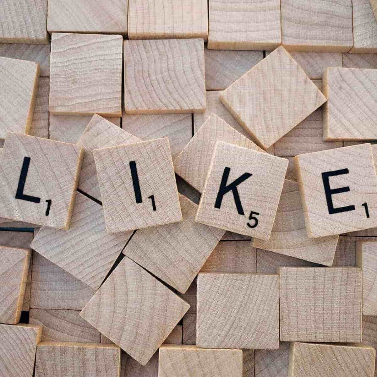 Scrabblemania: Dein ultimativer Worthelfer für Scrabble
