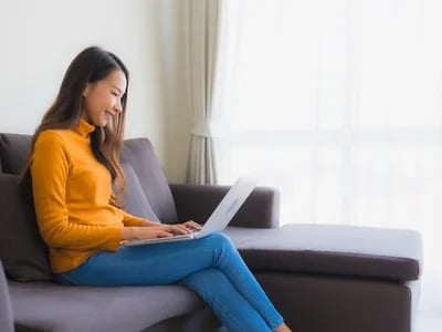 Spannende Aufgaben und Produkttests warten auf dich, wenn du Nebenjobs von Zuhause bei Coco257 machst